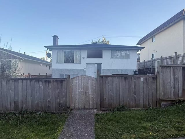 House for sale in Vancouver, Vancouver East, 3466 E 2nd Avenue, 263144215 | Realtylink.org