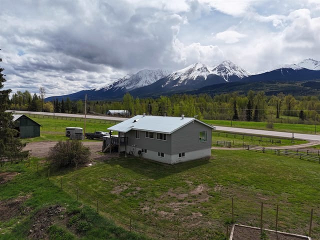 House for sale in Smithers, Smithers And Area, 21872 W 16 Highway, 263144239 | Realtylink.org
