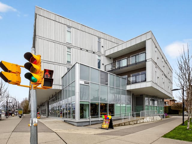 Apartment for sale in Burnaby, Burnaby South, 215 6283 Kingsway Avenue, 263144242 | Realtylink.org