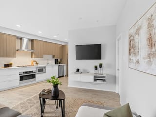 Apartment for sale in Burnaby, Burnaby South, 215 6283 Kingsway Avenue, 263144242 | Realtylink.org