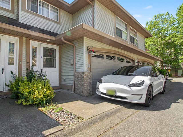 Townhouse for sale in Surrey, Surrey, 12 12165 75 Avenue, 263144246 | Realtylink.org