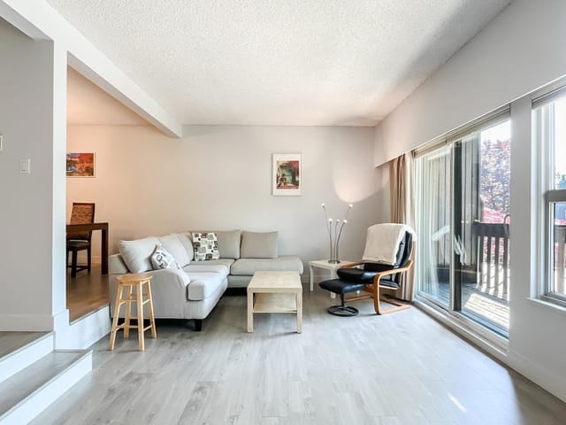 Townhouse for sale in North Vancouver, North Vancouver, 985 Old Lillooet Road, 263144253 | Realtylink.org
