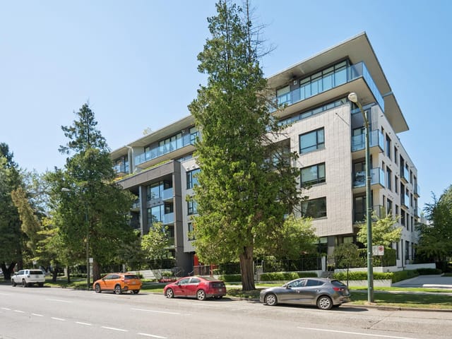 Apartment for sale in Vancouver, Vancouver West, 301 4427 Cambie Street, 263144256 | Realtylink.org