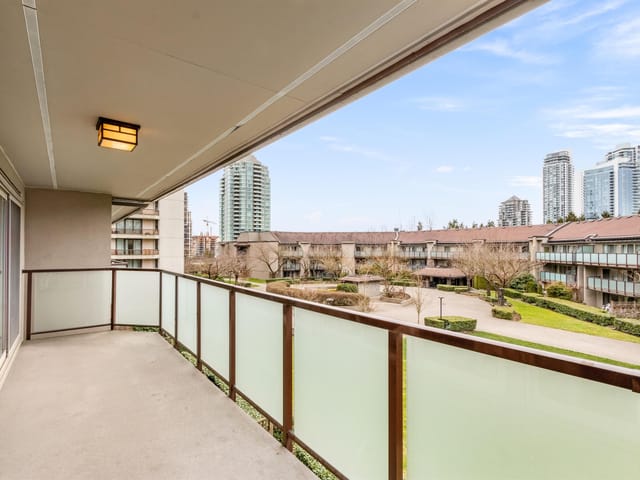 Apartment for sale in Burnaby, Burnaby North, 324 4373 Halifax Street, 263144267 | Realtylink.org