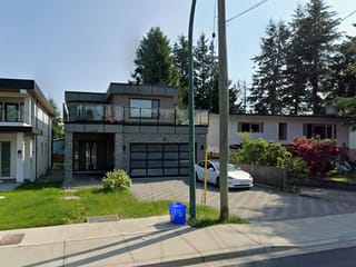 House for sale in White Rock, South Surrey White Rock, 15890 Russell Avenue, 263144385 | Realtylink.org