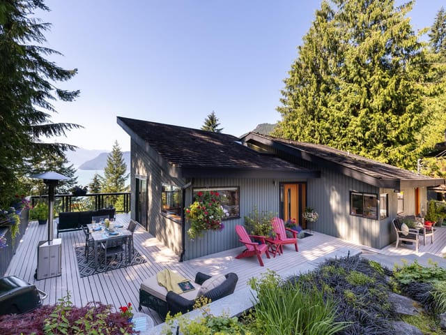 House for sale in Lions Bay, West Vancouver, 120 Mountain Drive, 263144503 | Realtylink.org