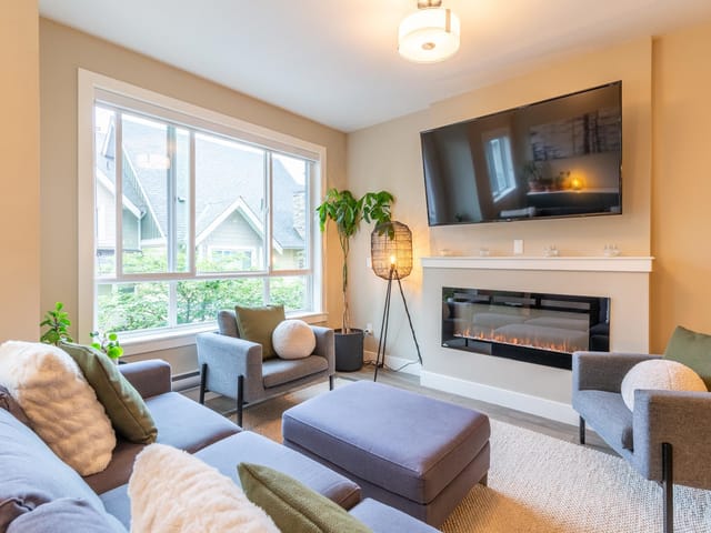 Townhouse for sale in Coquitlam, Coquitlam, 104 1405 Dayton Street, 263144526 | Realtylink.org