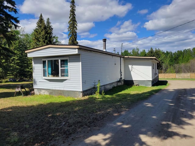 Manufactured Home for sale in Vanderhoof, Vanderhoof And Area, 955 Nechako Avenue, 263144538 | Realtylink.org