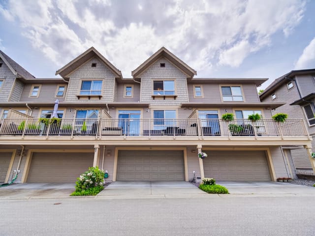 Townhouse for sale in Surrey, South Surrey White Rock, 96 2738 158 Street, 263144599 | Realtylink.org