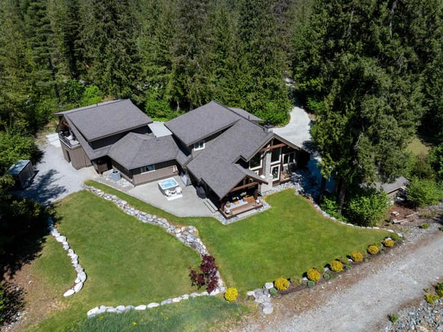 House for sale in Pemberton, Pemberton, 1044 Cedar Grove Lane, 263144601 | Realtylink.org
