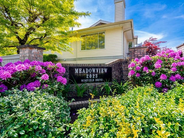 Townhouse for sale in Abbotsford, Abbotsford, 27 2023 Winfield Drive, 263144645 | Realtylink.org