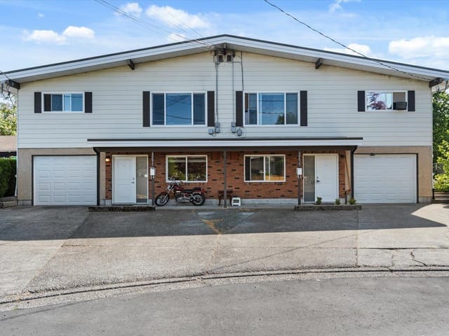 Fourplex for sale in Chilliwack, Chilliwack, 46675 Andrews Avenue, 263144650 | Realtylink.org