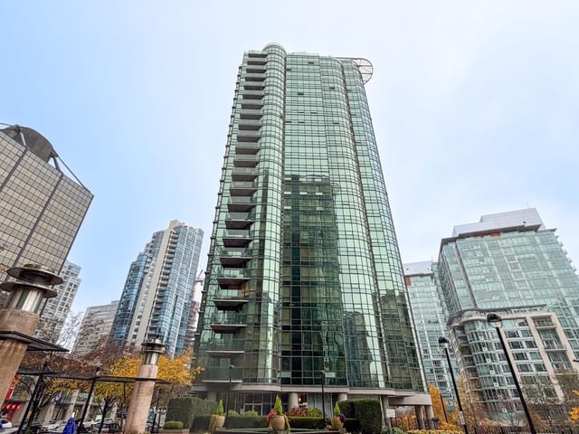 Apartment for sale in Vancouver, Vancouver West, 506 588 Broughton Street, 263144671 | Realtylink.org
