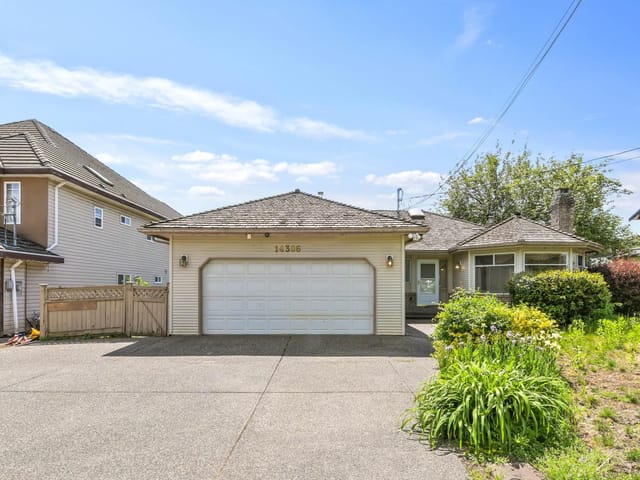 House for sale in Surrey, Surrey, 14306 72a Avenue, 263144690 | Realtylink.org