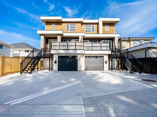1/2 Duplex for sale in Surrey, Surrey, 101 7472 124 Street, 263144735 | Realtylink.org