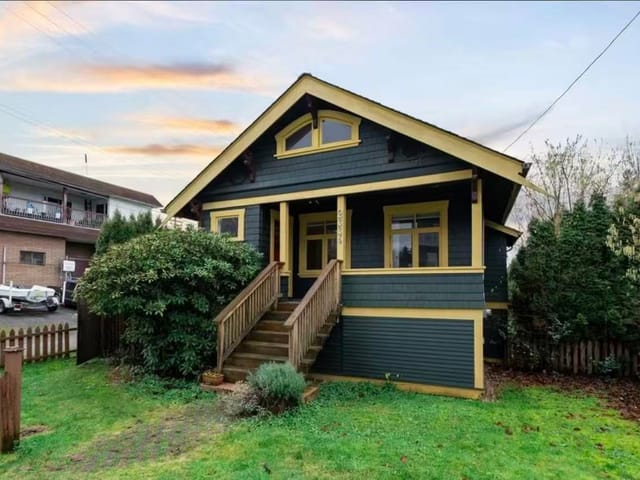 House for rent in Port Coquitlam, Port Coquitlam, 2300 Rindall Avenue, 263144758 | Realtylink.org