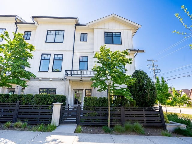 Townhouse for sale in Surrey, South Surrey White Rock, 19 16467 23a Avenue, 263144786 | Realtylink.org