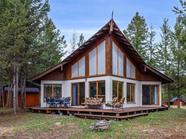 House for sale in Bridge Lake, 100 Mile House, 7815 Bell Road, 263144799 | Realtylink.org