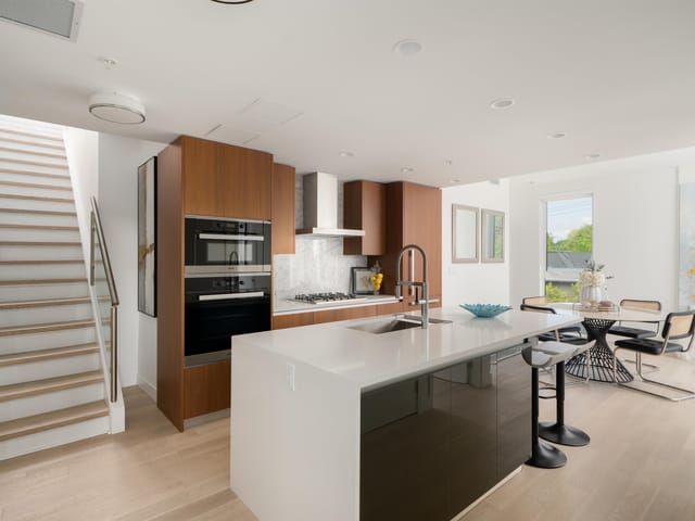 Apartment for sale in Vancouver, Vancouver West, 404 2888 Arbutus Street, 263144883 | Realtylink.org