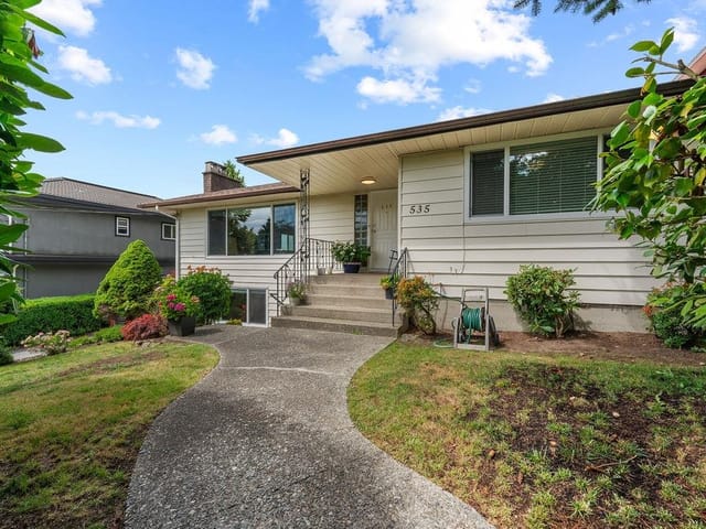 House for sale in Burnaby, Burnaby North, 535 Holdom Avenue, 263144890 | Realtylink.org