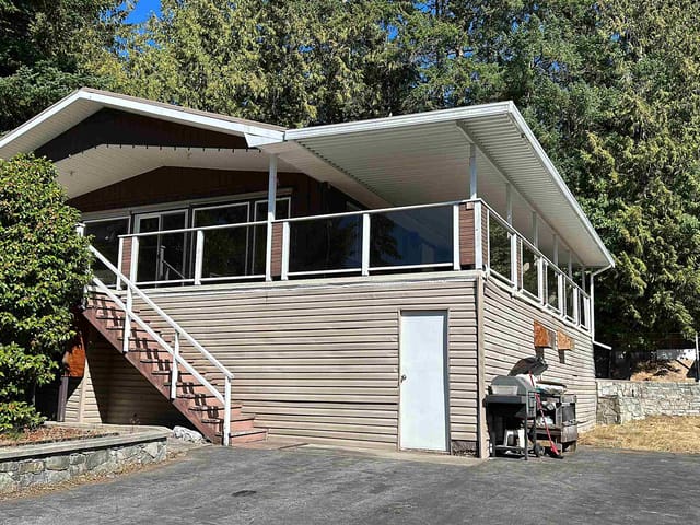 House for sale in Madeira Park, Sunshine Coast, 5092 Johnstone Road, 263145038 | Realtylink.org