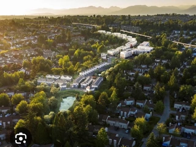 Apartment for rent in Surrey, Surrey, 215 6220 Gooseberry Drive, 263145126 | Realtylink.org