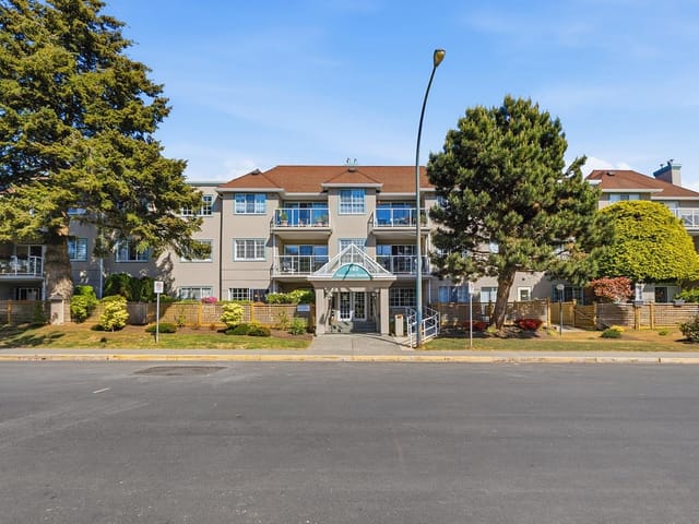 Apartment for sale in Delta, Tsawwassen, 102 1140 55 Street, 263145185 | Realtylink.org