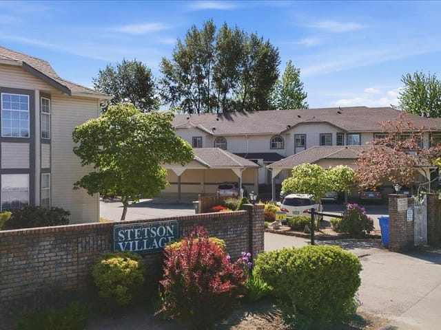 Townhouse for sale in Surrey, Cloverdale, 21 5750 174th Street, 263145217 | Realtylink.org