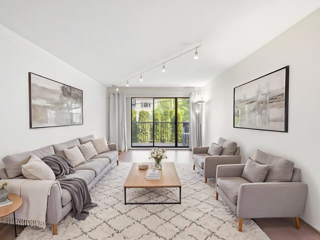 Apartment for sale in Vancouver, Vancouver East, 205 1585 E 4th Avenue, 263145249 | Realtylink.org