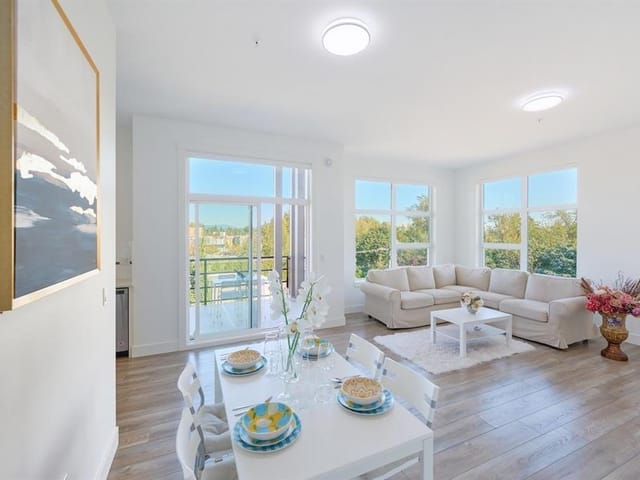 Apartment for sale in Maple Ridge, Maple Ridge, 503 22577 Royal Crescent, 263145277 | Realtylink.org