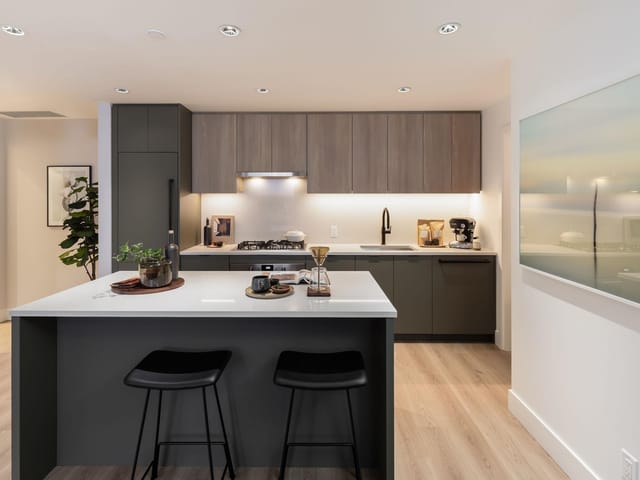 Apartment for sale in Vancouver, Vancouver East, 820 8633 River District Crossing, 263145374 | Realtylink.org