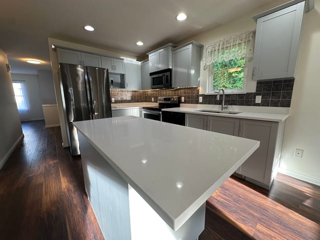 House for sale in Coquitlam, Coquitlam, 328 3000 Riverbend Drive, 263145428 | Realtylink.org