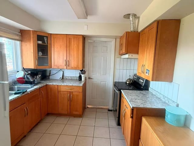 House for rent in Burnaby, Burnaby North, Balcony 4722 Ridgelawn Drive, 263145461 | Realtylink.org