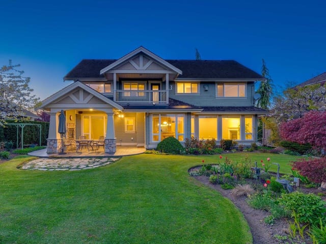 House for sale in Surrey, South Surrey White Rock, 15736 38a Avenue, 263145466 | Realtylink.org