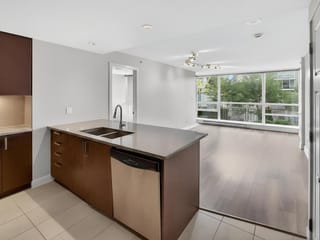 Apartment for rent in Coquitlam, Coquitlam, 607 2978 Glen Drive, 263145525 | Realtylink.org
