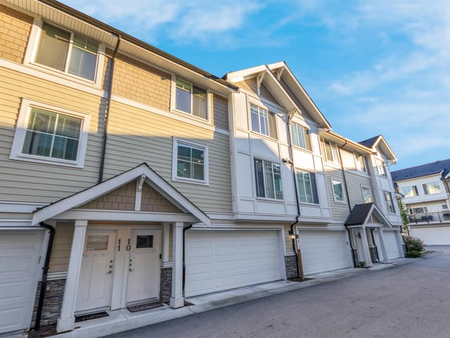 Townhouse for sale in Surrey, Cloverdale, 10 7056 192 Street, 263145601 | Realtylink.org