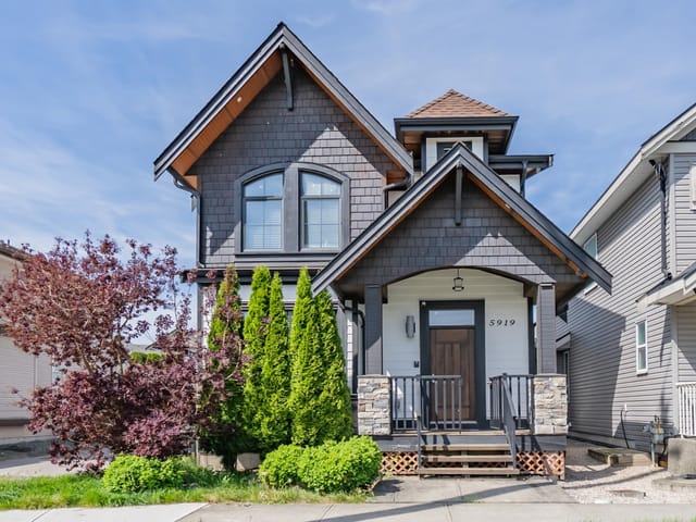 House for sale in Surrey, Surrey, 5919 148 Street, 263145613 | Realtylink.org