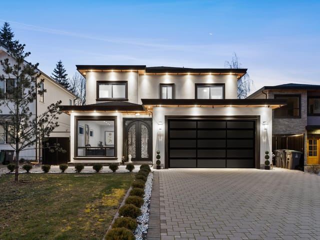 House for sale in Surrey, South Surrey White Rock, 12686 25 Avenue, 263145617 | Realtylink.org