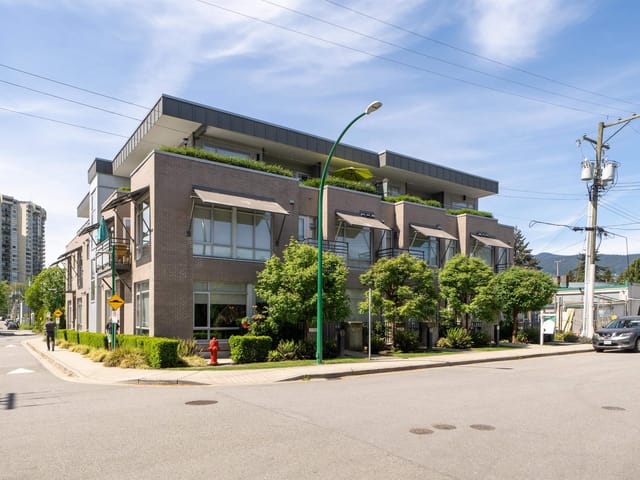 Apartment for sale in North Vancouver, North Vancouver, 104 1591 Bowser Avenue, 263145681 | Realtylink.org
