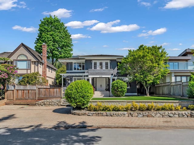 House for sale in West Vancouver, West Vancouver, 2459 Mathers Avenue, 263145714 | Realtylink.org