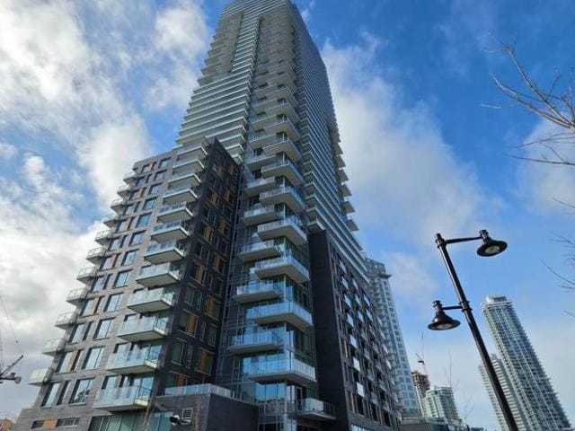 Apartment for rent in Coquitlam, Coquitlam, 1807 567 Emerson Street, 263145740 | Realtylink.org