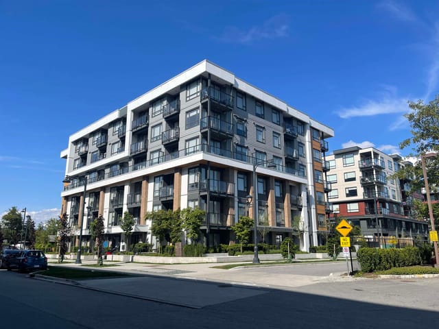 Apartment for sale in Surrey, North Surrey, 210 10778 138 Street, 263145744 | Realtylink.org