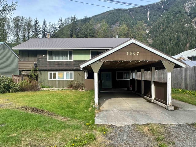 House for sale in Stewart, Hazelton & Hwy 37, 1407 Raven Street, 263145760 | Realtylink.org