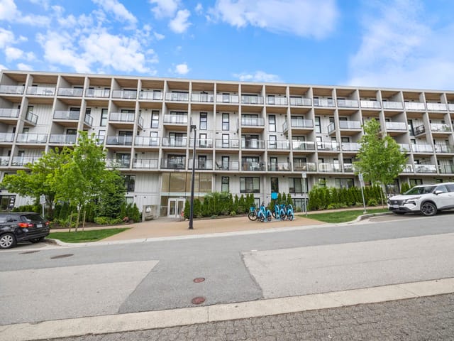 Apartment for sale in Burnaby, Burnaby North, 317 9888 University Crescent, 263145793 | Realtylink.org