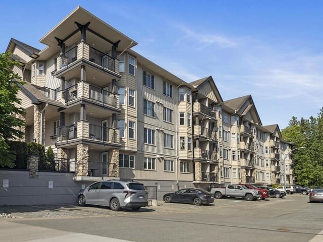 Apartment for sale in Langley, Langley, 215 5438 198 Street, 263145806 | Realtylink.org