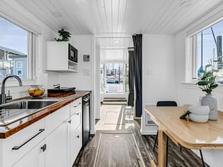 House for sale in North Vancouver, North Vancouver, A07 415 W Esplanade, 263145898 | Realtylink.org