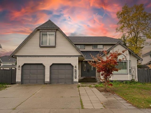 House for sale in Surrey, Cloverdale, 18661 56 Avenue, 263145905 | Realtylink.org