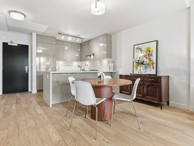 Apartment for sale in Vancouver, Vancouver West, 307 4488 Cambie Street, 263145921 | Realtylink.org