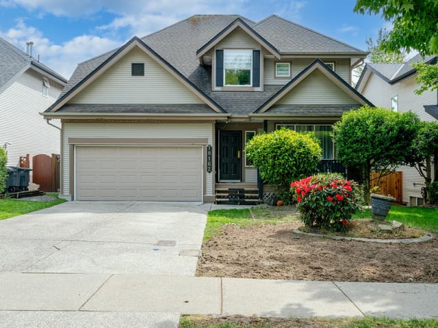 House for sale in Surrey, Cloverdale, 18162 69 Avenue, 263145935 | Realtylink.org