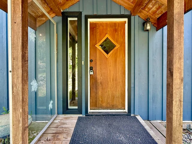 House for sale in Sechelt, Sunshine Coast, 6376 Sunshine Coast Highway, 263145960 | Realtylink.org